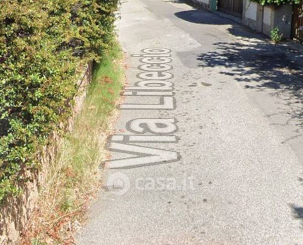 Villa in residenziale in Località le Serre 10