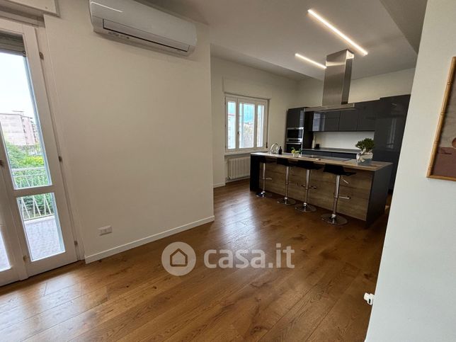 Appartamento in residenziale in Via Armando Diaz 42