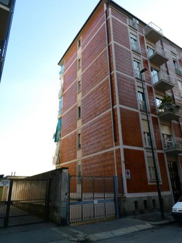 Appartamento in residenziale in Via Rueglio 16