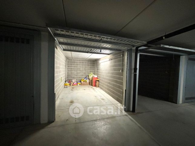 Garage/posto auto in residenziale in Via Premuda