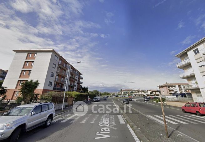 Garage/posto auto in residenziale in Via Generale Ameglio 13