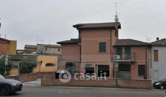 Ufficio in commerciale in Via Malvicino 3