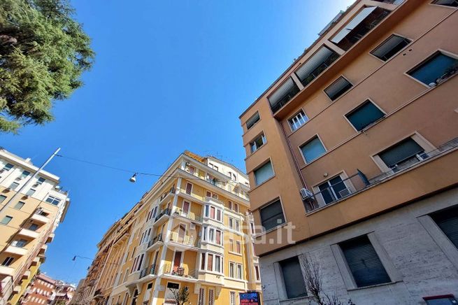 Appartamento in residenziale in Via Cremona 15 b