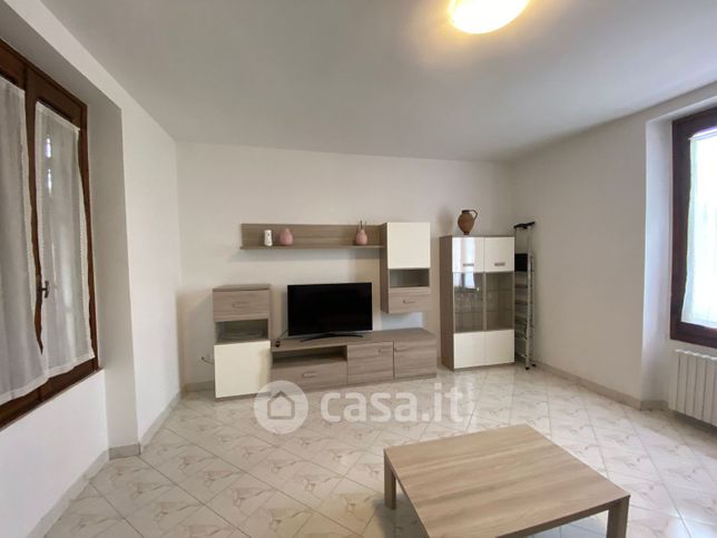 Appartamento in residenziale in Villaggio Prealpino Via Nona 25