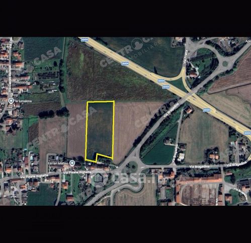 Terreno agricolo in commerciale in Via Cristoforo Colombo