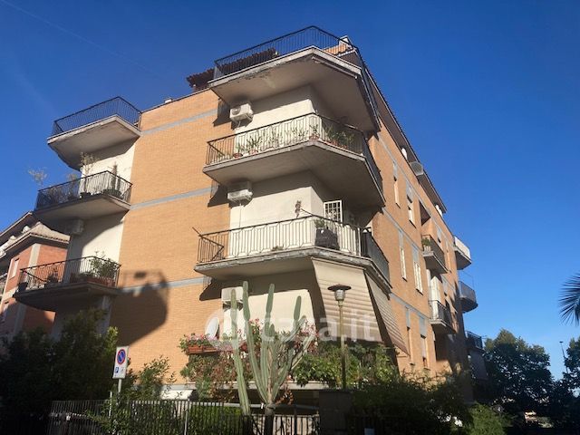 Appartamento in residenziale in Via dell'Astore