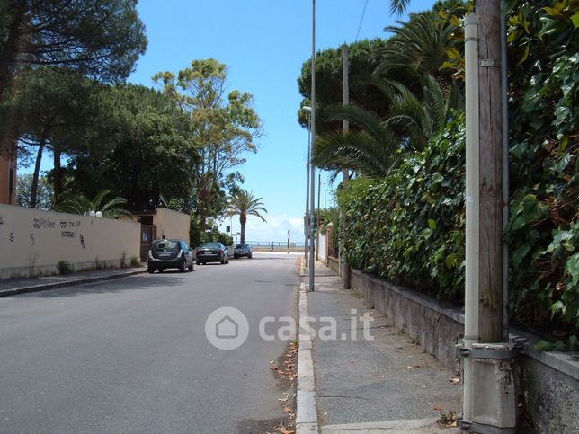 Appartamento in residenziale in Via del Piegarello