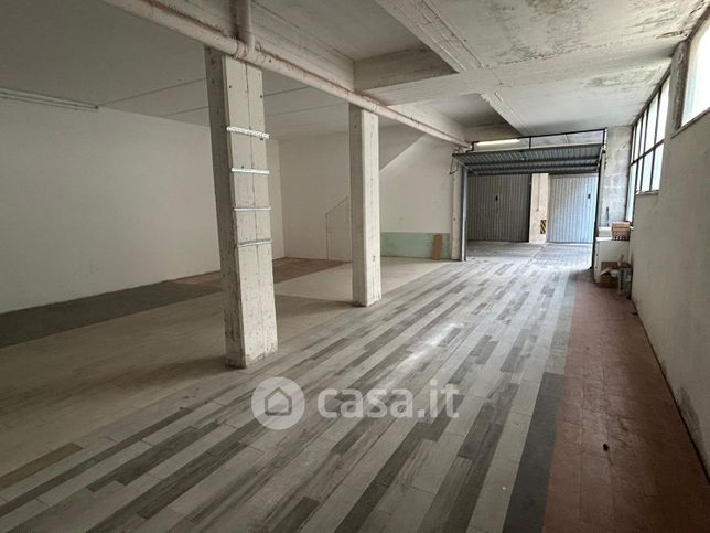 Box/posto auto in residenziale in Via Rimini 1 /C