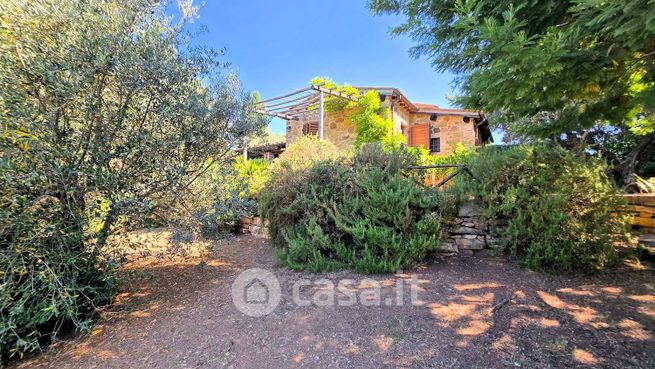 Rustico/casale in residenziale in