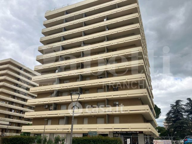Appartamento in residenziale in Via della Scuola 15