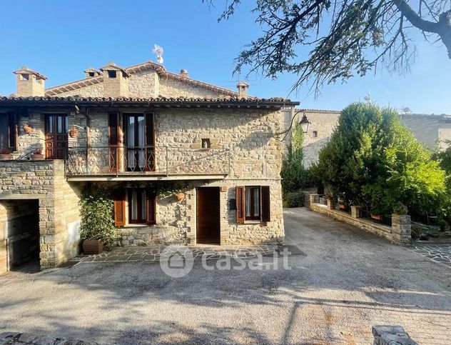Casa indipendente in residenziale in COLPALOMBO