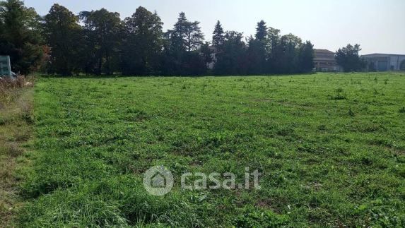 Terreno edificabile in residenziale in Strada Fontanini