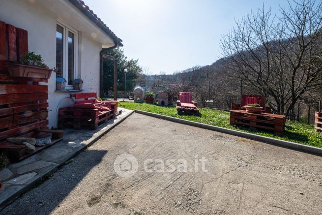 Villetta a schiera in residenziale in Strada Ferrere 2