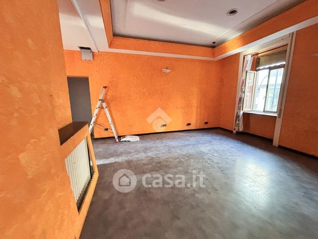 Ufficio in commerciale in Via Belvedere 55