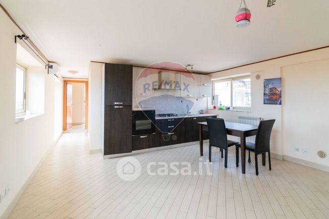 Appartamento in residenziale in Via Vittorio Emanuele II 14