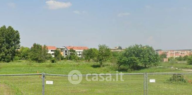 Terreno agricolo in commerciale in Via Stoccolma