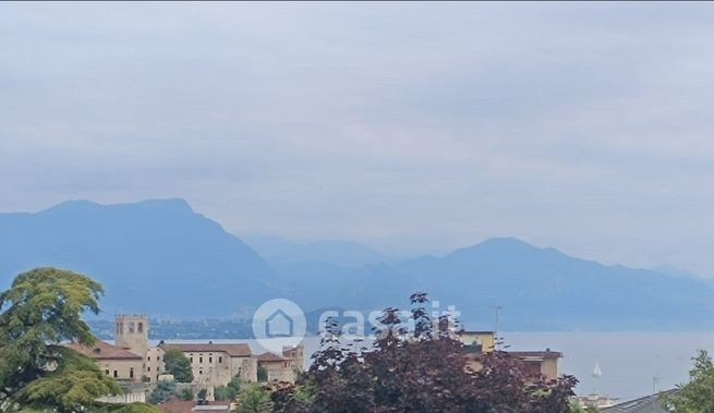 Attico/mansarda in residenziale in Via Fratelli Bandiera