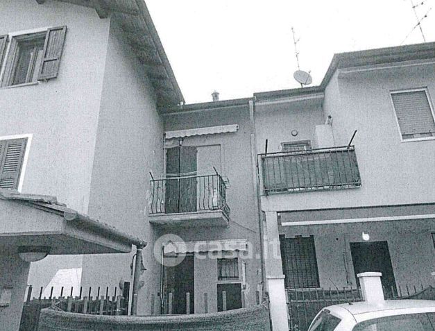 Casa indipendente in residenziale in Via G. Mazzini 1