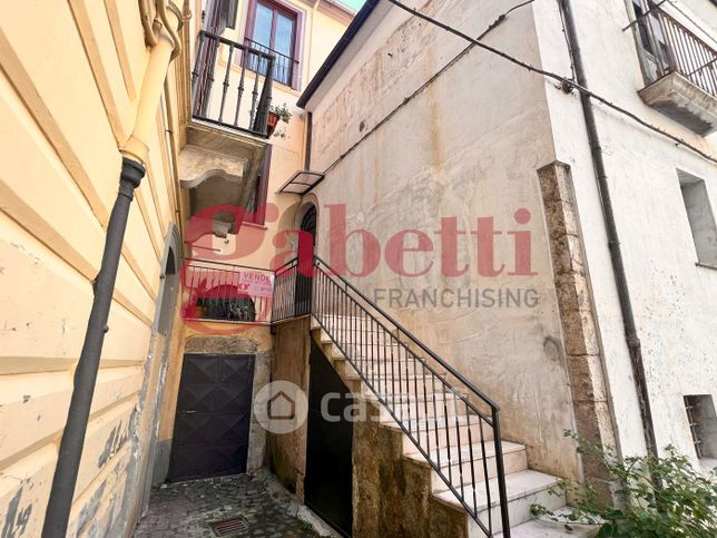 Casa indipendente in residenziale in Via Cristo 55