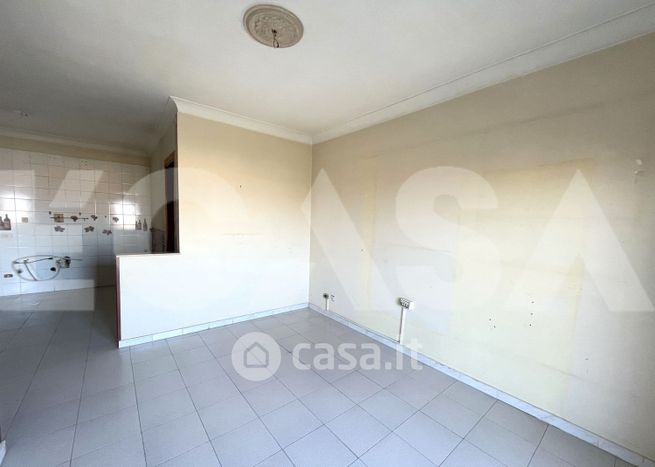 Appartamento in residenziale in Via Enrico de Nicola