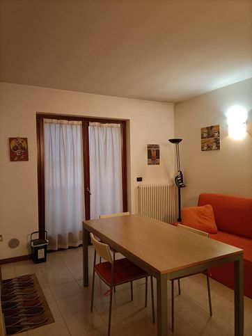 Appartamento in residenziale in Via Tezze 78