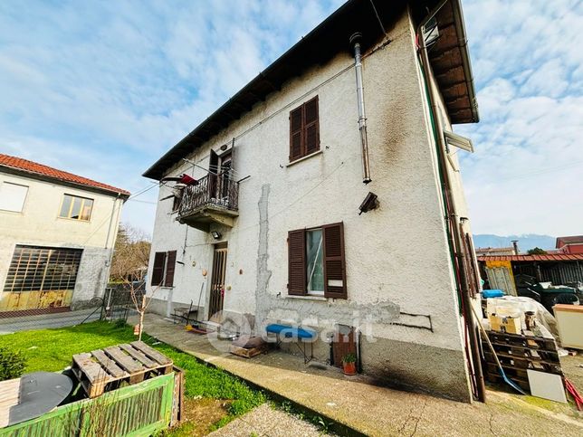 Casa indipendente in residenziale in Via XXV Aprile 20