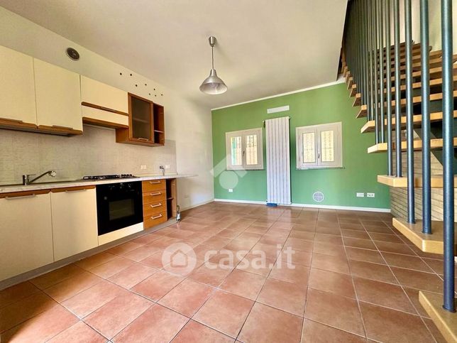 Casa indipendente in residenziale in Via Molino 17