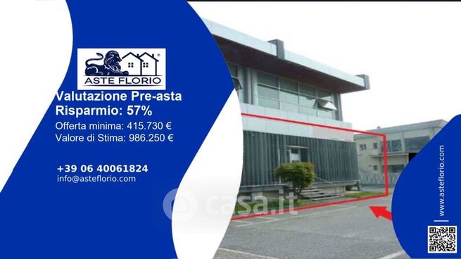 Capannone in commerciale in Viale Fratelli Kennedy