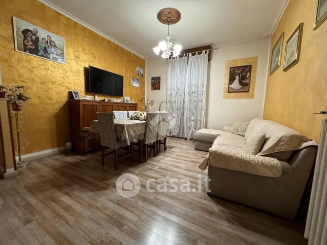 Appartamento in residenziale in Via Luciano Manara 27