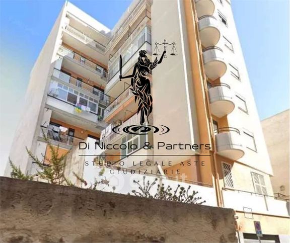 Appartamento in residenziale in Via Magenta 57