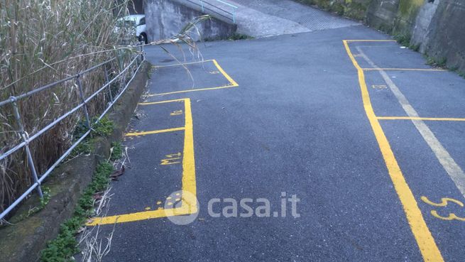 Box/posto auto in residenziale in Via Scavino