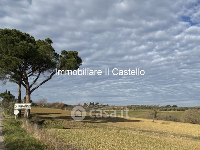 Terreno agricolo in commerciale in Via Castiglionese