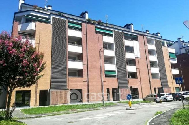 Appartamento in residenziale in Via Carlo Mauri 7