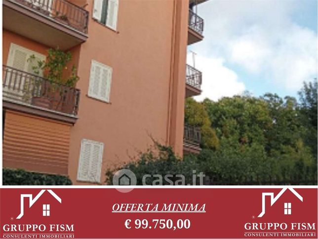 Appartamento in residenziale in Via Luigi Fortunati 37