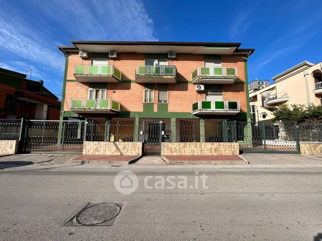 Appartamento in residenziale in Via Lazio 59