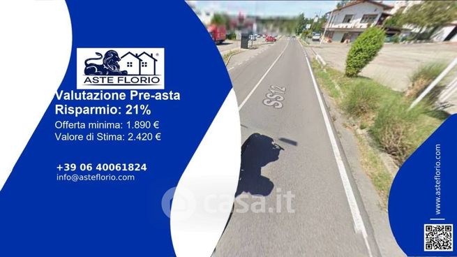 Box/posto auto in residenziale in Via Giardini Nord