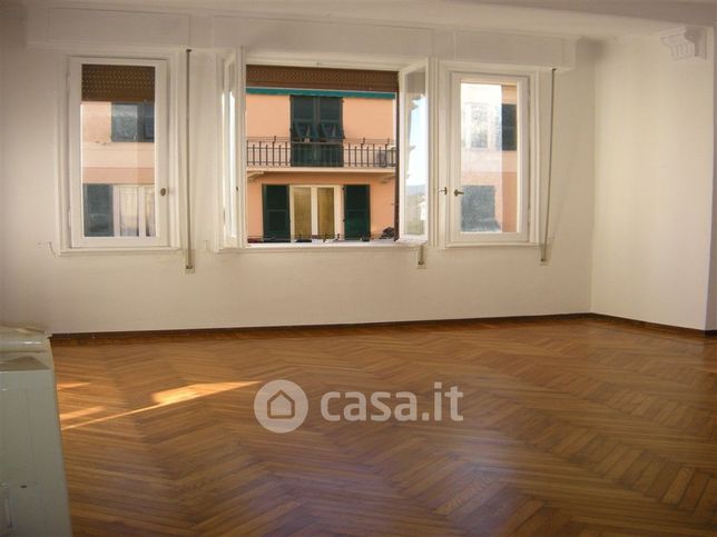 Appartamento in residenziale in Via Luigi Lanfranconi 9