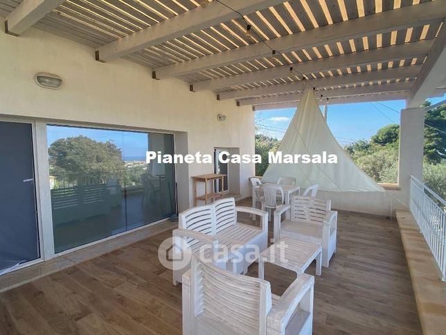 Casa indipendente in residenziale in Contrada Ragalia