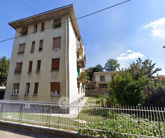 Appartamento in residenziale in Via M.Greppi 4