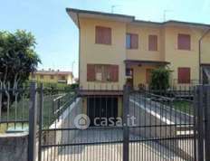 Villetta a schiera in residenziale in Via San Francesco D'Assisi