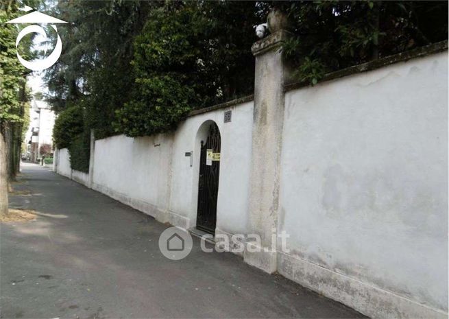 Villa in residenziale in Corso Italia 56