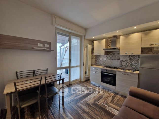 Attico/mansarda in residenziale in Via Eleuterio Pagliano 25