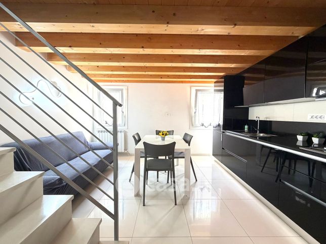 Casa indipendente in residenziale in Via Sottomarina 1500