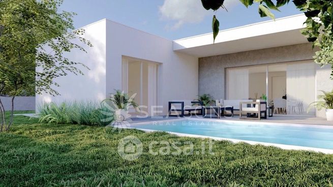 Casa indipendente in residenziale in