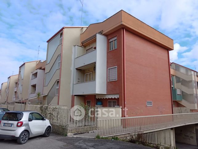 Appartamento in residenziale in Via Eugenio Montale