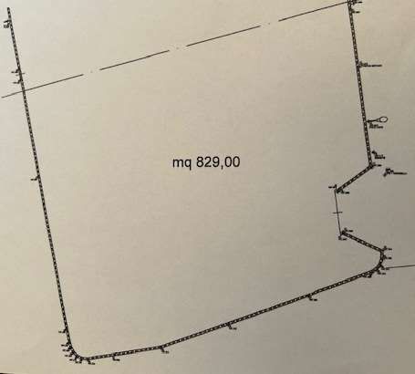 Terreno edificabile in residenziale in 