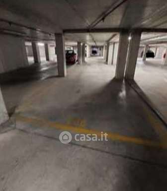 Box/posto auto in residenziale in Via Ugo Aldrighi