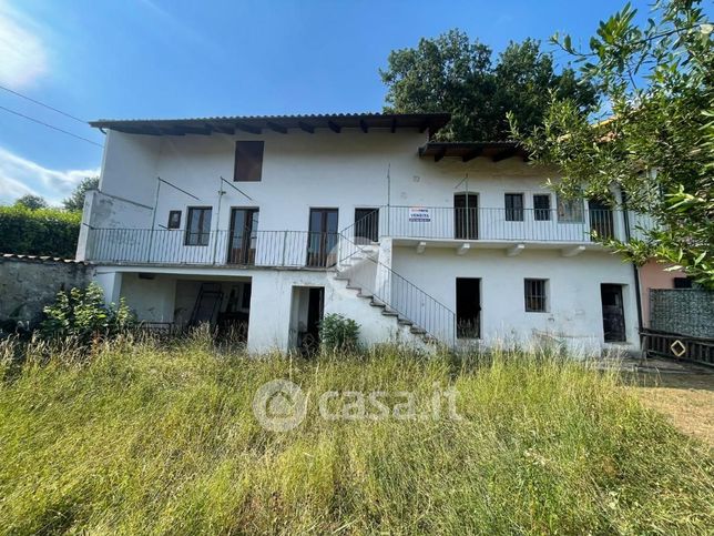 Rustico/casale in residenziale in Via Coste 50