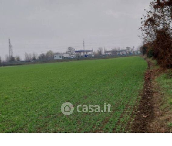 Terreno edificabile in residenziale in Via Casella