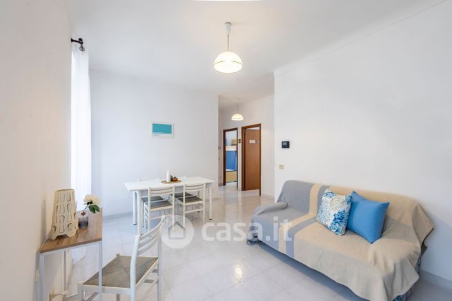 Appartamento in residenziale in Via Cairoli